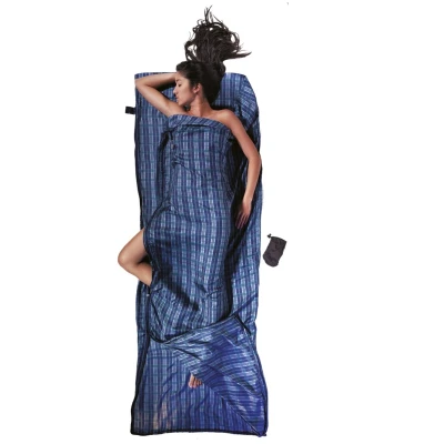 Wkładka podróżna jedwabna z dwukierunkowym zamkiem błyskawicznym YKK Cocoon TravelSheet Coupler Silk checked silk