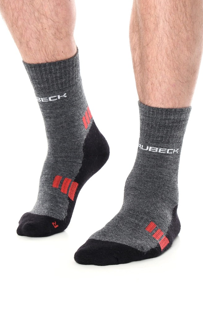 Skarpetki Outdoorowe Męskie Brubeck Trekking Light BTR002/M Grafit/Czerwony