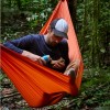 Hamak jednoosobowy kieszonkowy lekki Ticket to the Moon Lightest Orange TMLR53